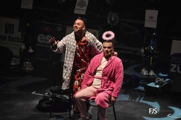 Un turismo se prende fuego y queda totalmente calcinado/FJS Fotografía.